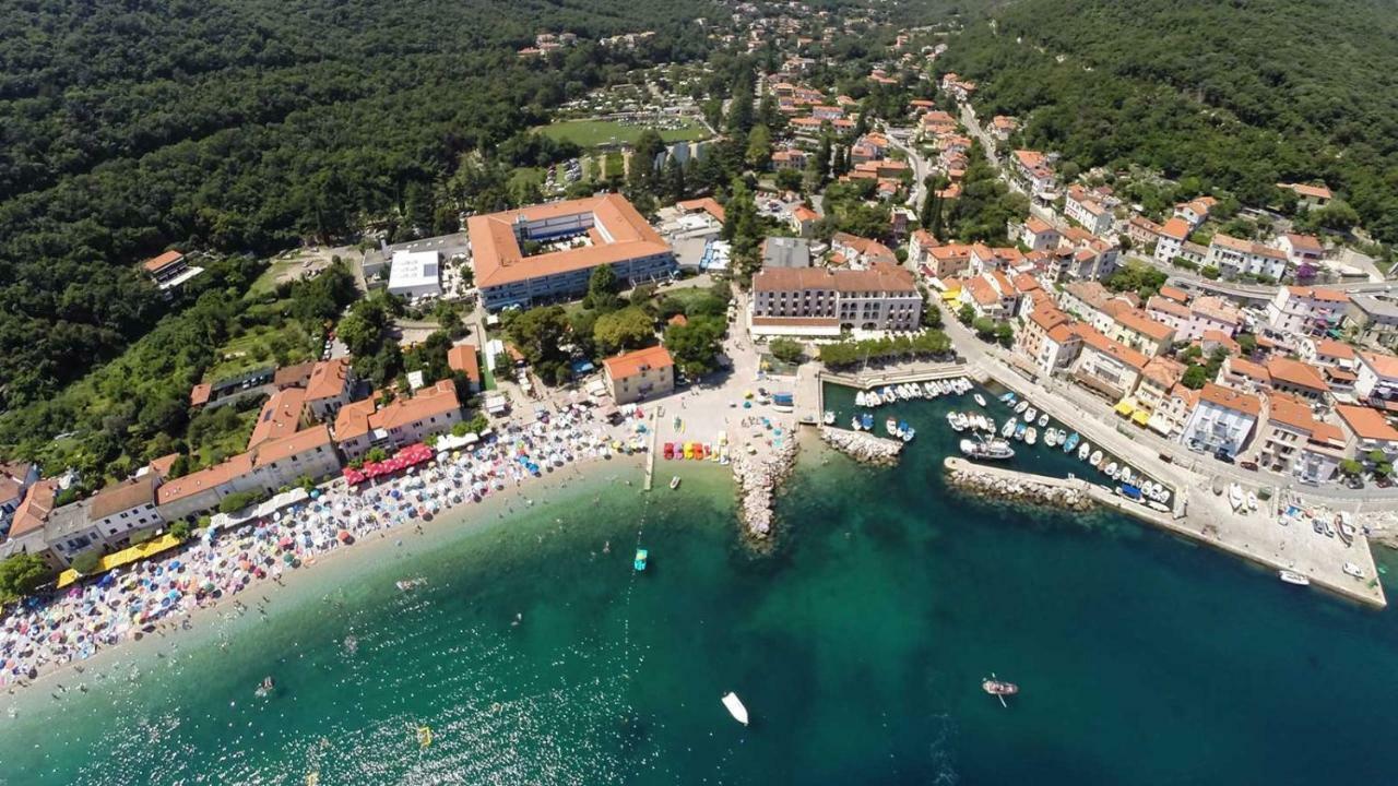 Apartman Nicole Moscenicka Draga Exterior photo
